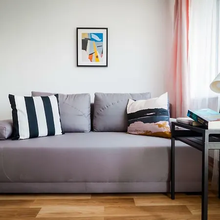 Relax Bauhaus بيت شباب