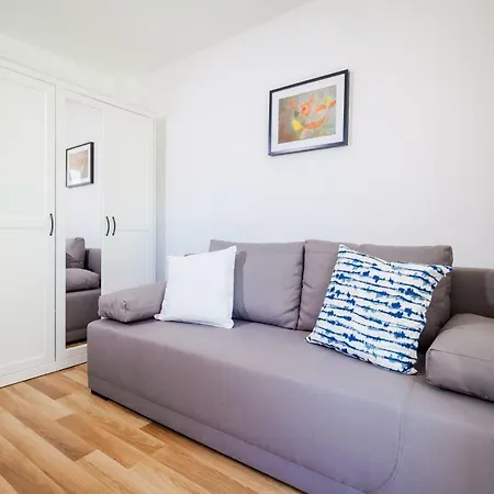 بيت شباب Relax Bauhaus غدينيا
